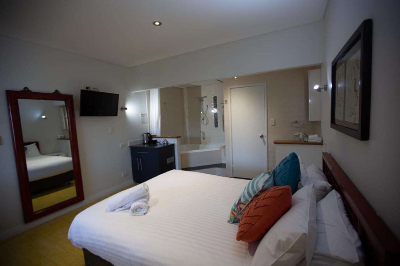 Dunsborough Apartments & Suites Bagian luar foto